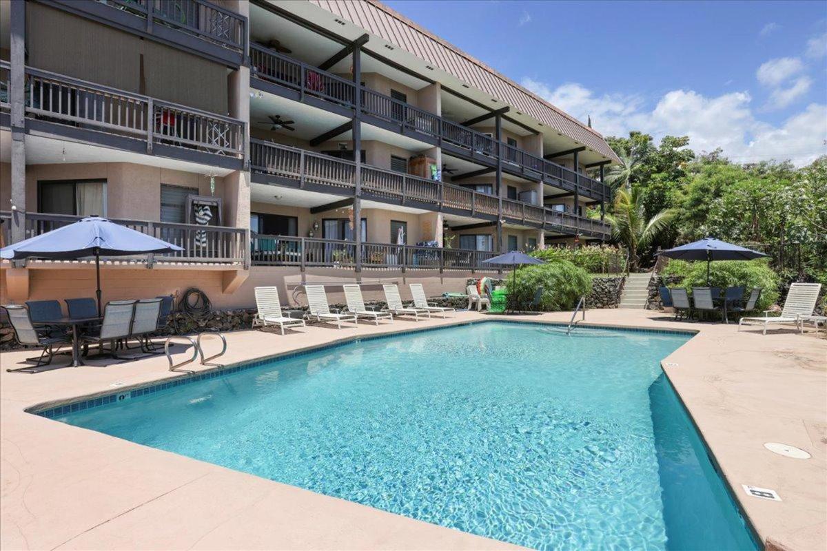 카일루아 코나 Kona Westwind 1 New! Quiet Ocean-View 1St Floor | Patio | Pool 빌라 외부 사진